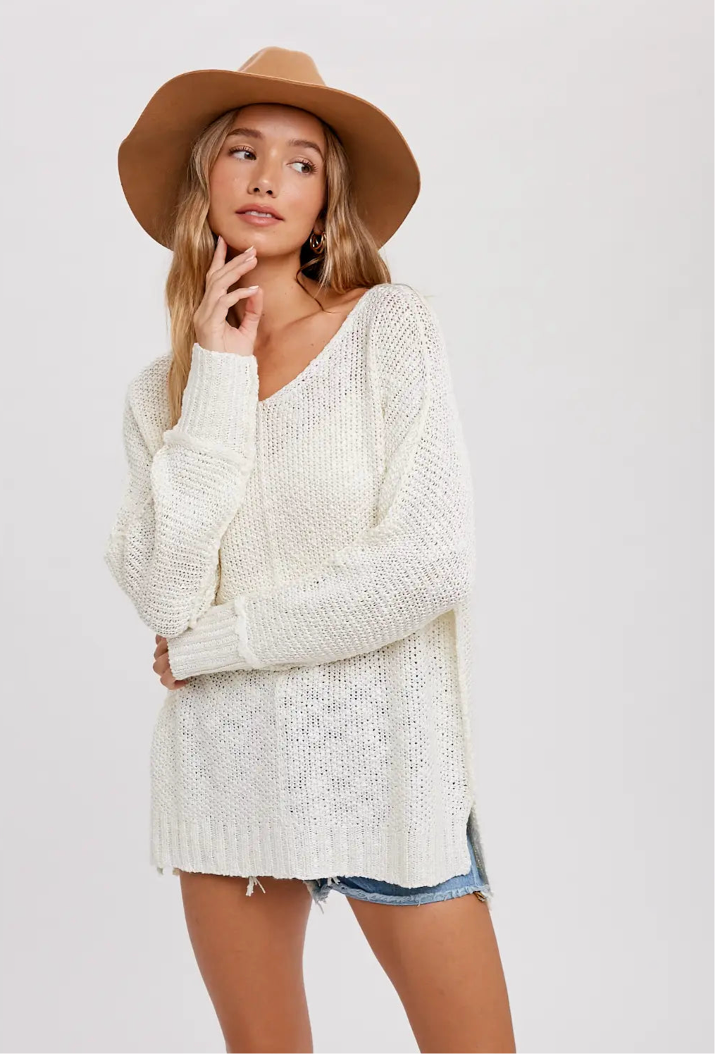 Lightweight Knit Sweater (Cream)