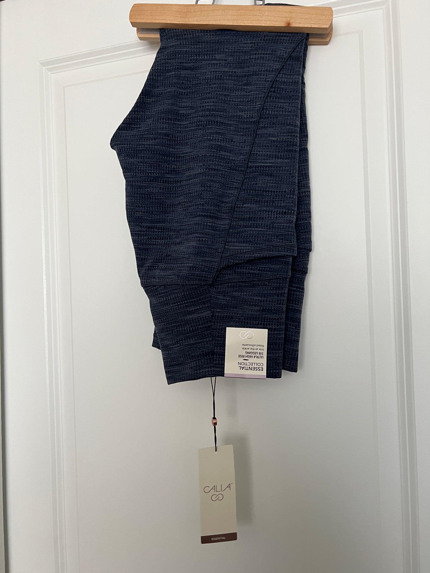CALIA Leggings - Size Medium