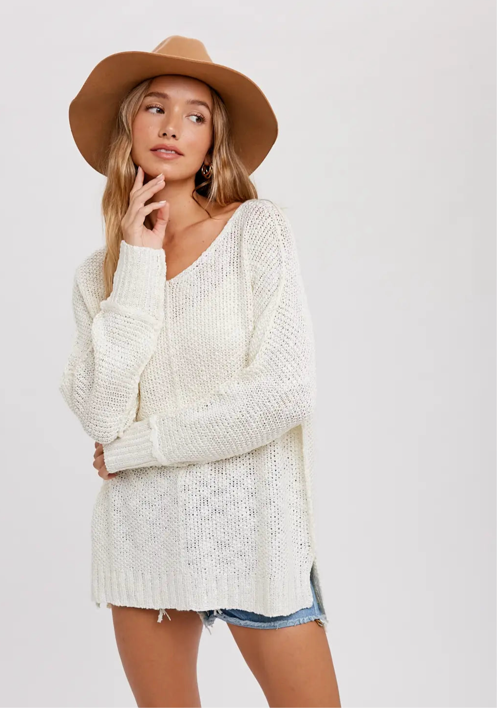 Lightweight Knit Sweater (Cream)
