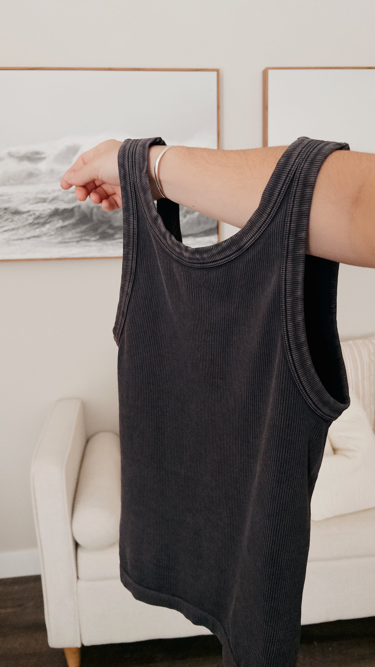 Reversible Ribbed Tank