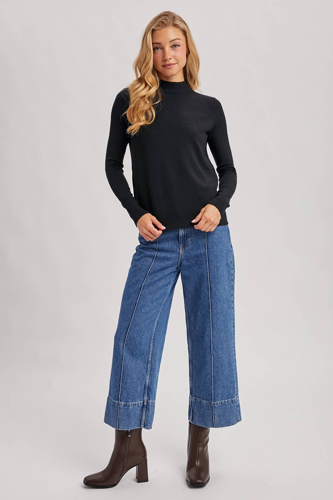 Noel Knit Long Sleeve (Black)